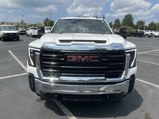 2024 GMC Sierra 2500HD Pro