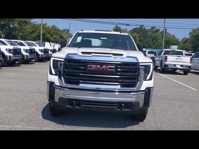 2024 GMC Sierra 2500HD Pro