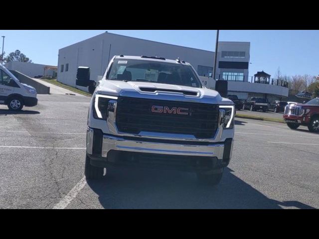 2024 GMC Sierra 2500HD Pro