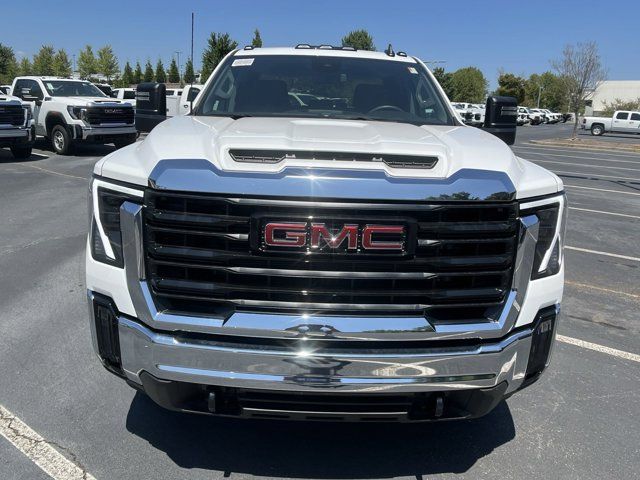 2024 GMC Sierra 2500HD Pro