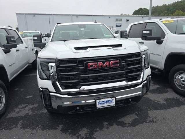 2024 GMC Sierra 2500HD Pro