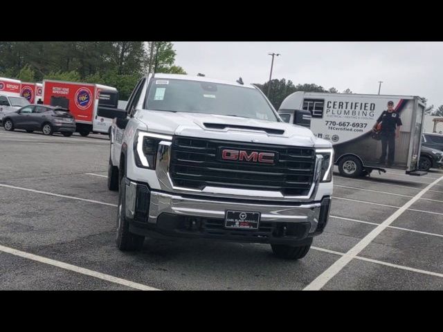 2024 GMC Sierra 2500HD Pro