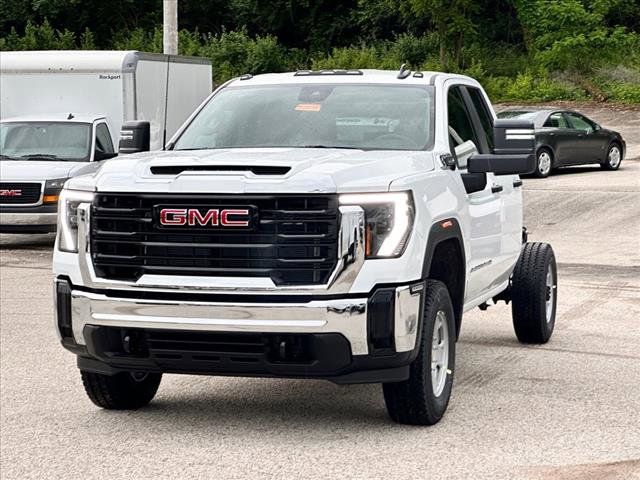 2024 GMC Sierra 2500HD Pro