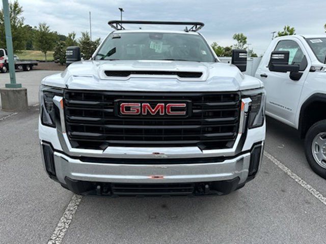 2024 GMC Sierra 2500HD Pro