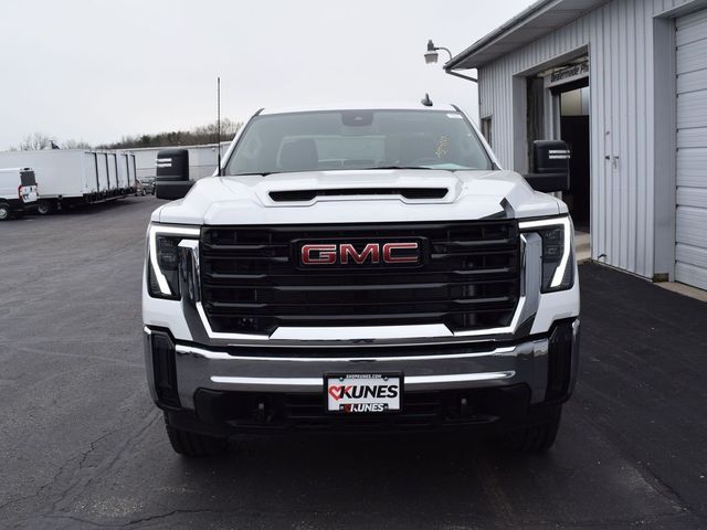 2024 GMC Sierra 2500HD Pro