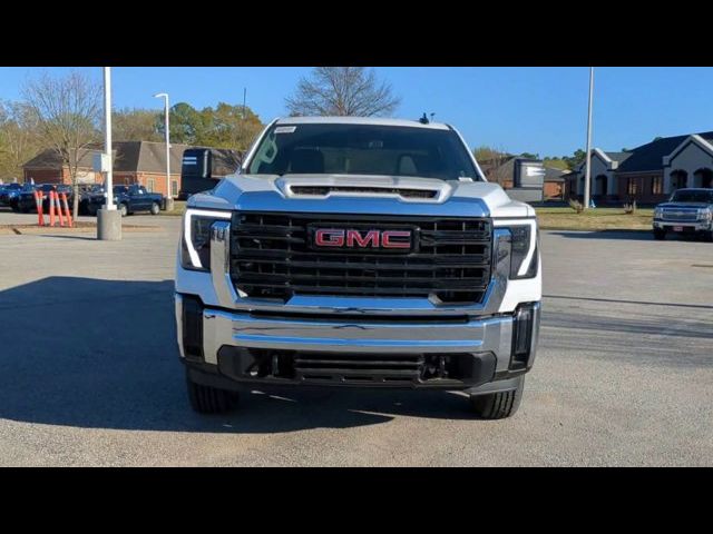 2024 GMC Sierra 2500HD Pro