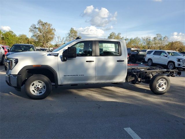 2024 GMC Sierra 2500HD Pro