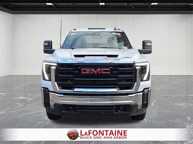 2024 GMC Sierra 2500HD Pro