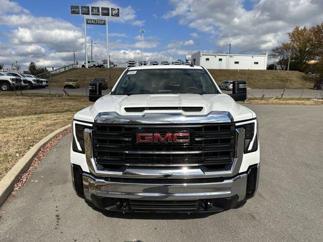 2024 GMC Sierra 2500HD Pro