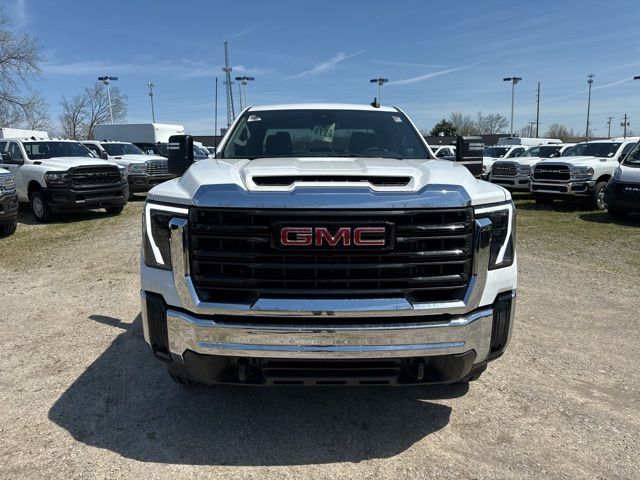 2024 GMC Sierra 2500HD Pro