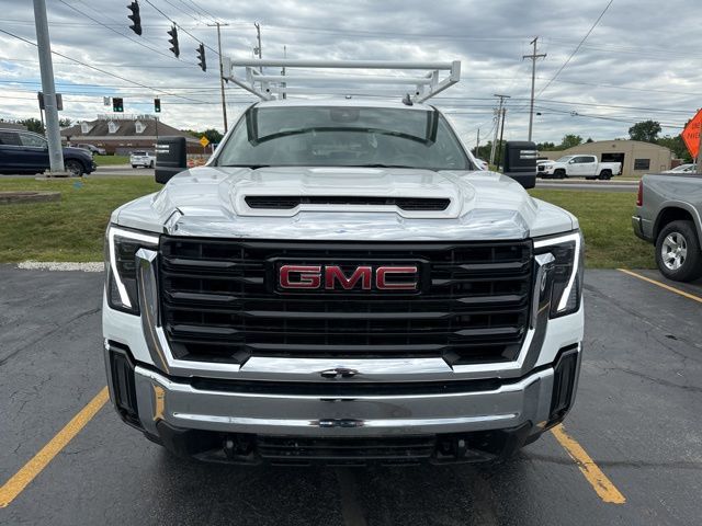 2024 GMC Sierra 2500HD Pro