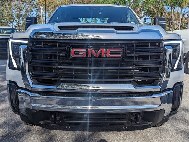 2024 GMC Sierra 2500HD Pro