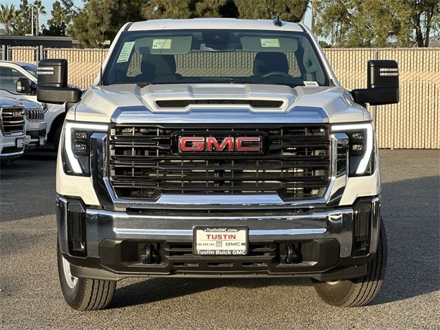 2024 GMC Sierra 2500HD Pro