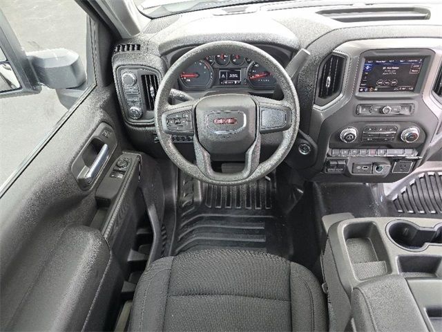 2024 GMC Sierra 2500HD Pro