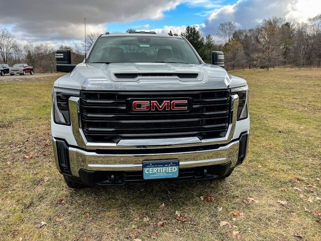 2024 GMC Sierra 2500HD Pro