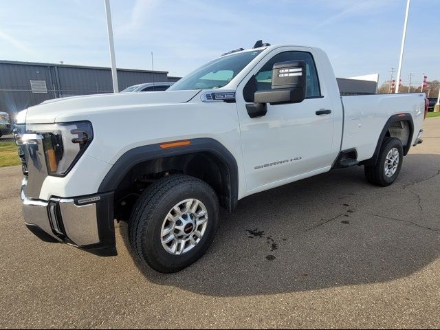 2024 GMC Sierra 2500HD Pro