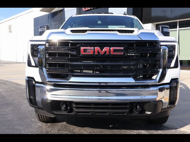 2024 GMC Sierra 2500HD Pro