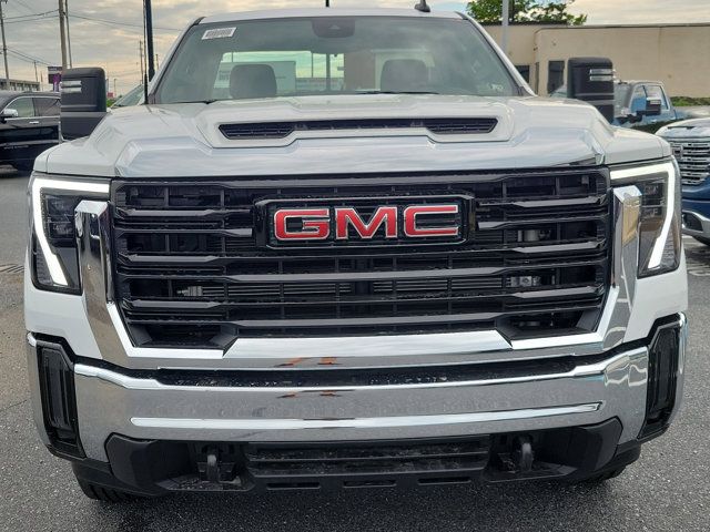 2024 GMC Sierra 2500HD Pro