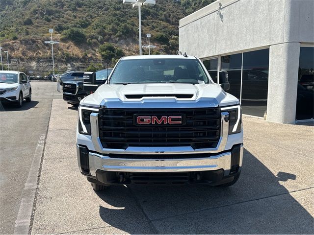 2024 GMC Sierra 2500HD Pro