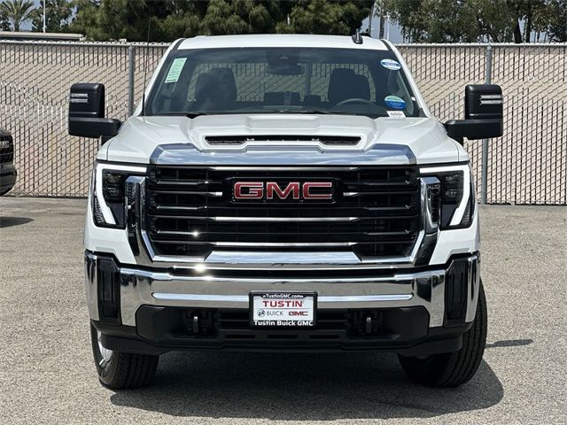 2024 GMC Sierra 2500HD Pro