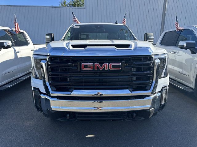 2024 GMC Sierra 2500HD Pro