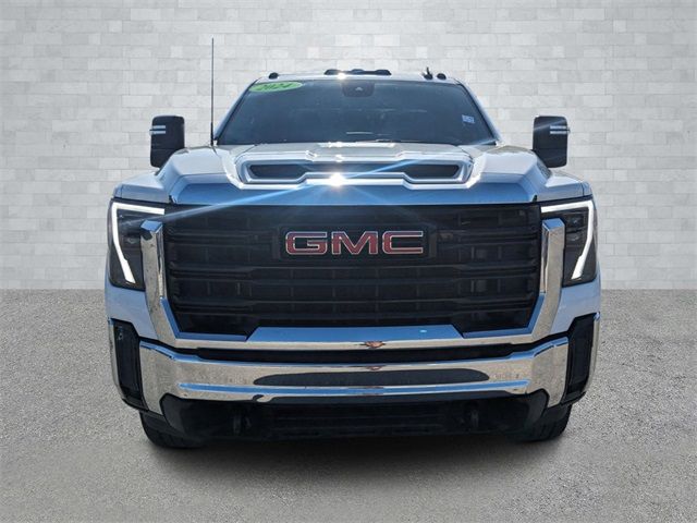 2024 GMC Sierra 2500HD Pro