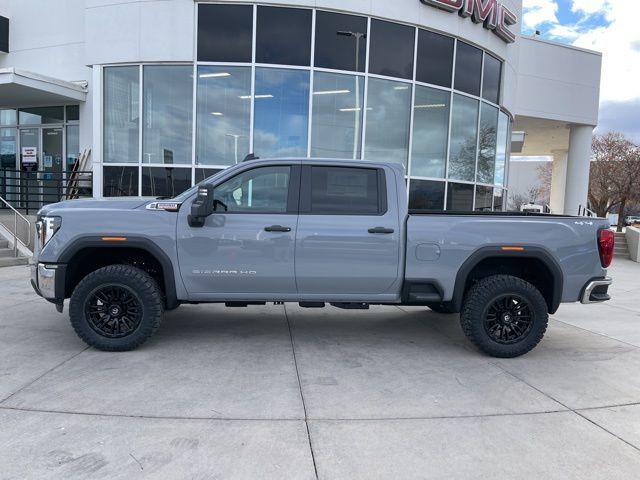 2024 GMC Sierra 2500HD Pro