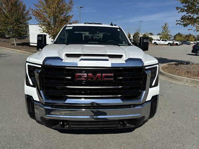 2024 GMC Sierra 2500HD Pro