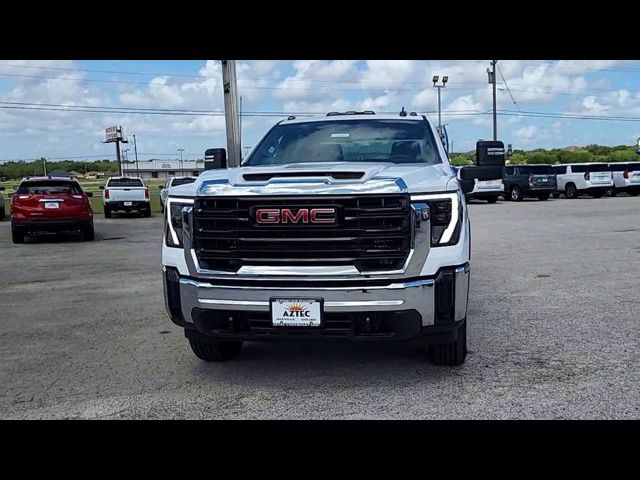 2024 GMC Sierra 2500HD Pro