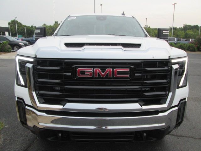 2024 GMC Sierra 2500HD Pro