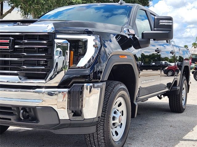 2024 GMC Sierra 2500HD Pro