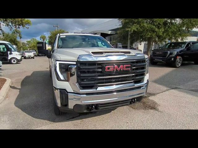 2024 GMC Sierra 2500HD Pro