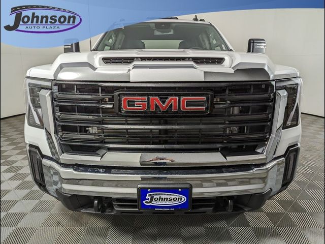 2024 GMC Sierra 2500HD Pro