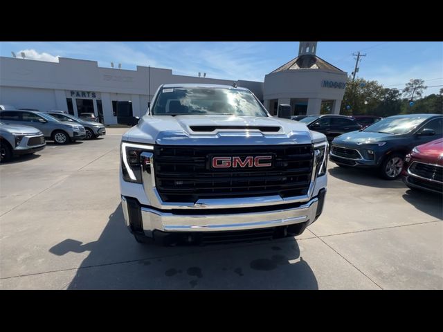 2024 GMC Sierra 2500HD Pro