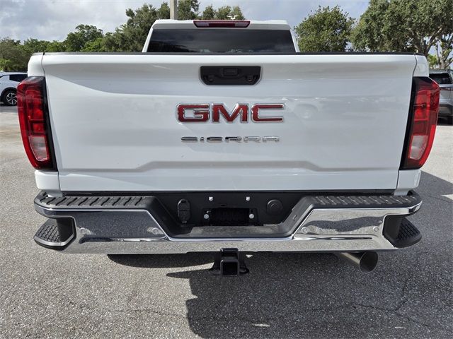 2024 GMC Sierra 2500HD Pro