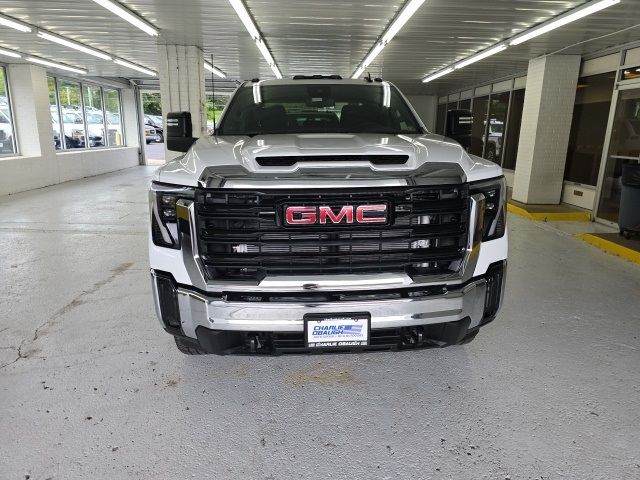 2024 GMC Sierra 2500HD Pro