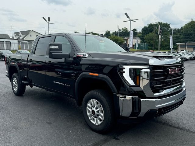 2024 GMC Sierra 2500HD Pro