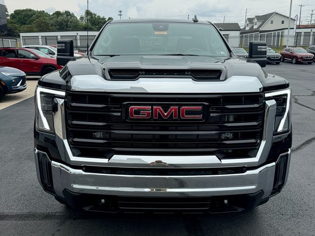 2024 GMC Sierra 2500HD Pro