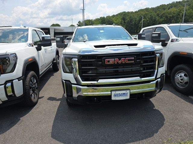 2024 GMC Sierra 2500HD Pro