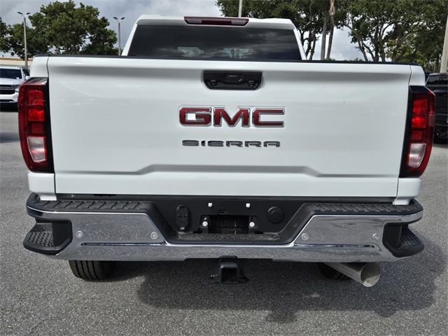 2024 GMC Sierra 2500HD Pro