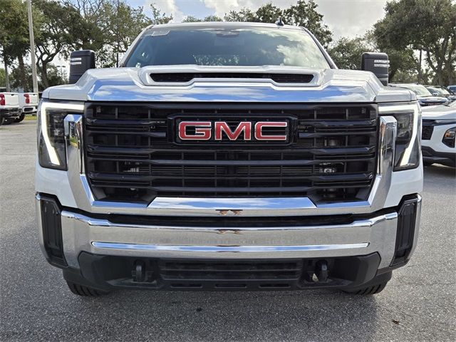 2024 GMC Sierra 2500HD Pro