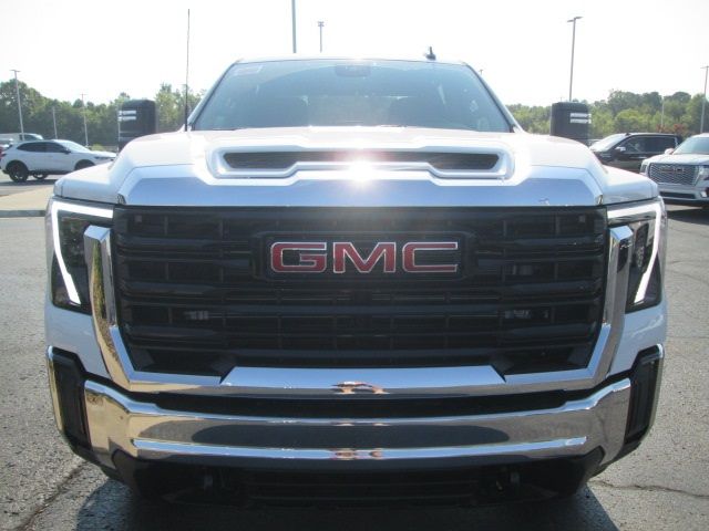 2024 GMC Sierra 2500HD Pro