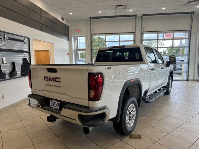 2024 GMC Sierra 2500HD Pro