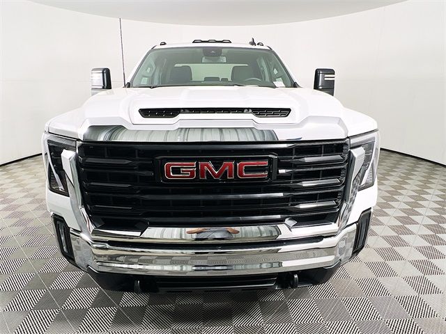 2024 GMC Sierra 2500HD Pro