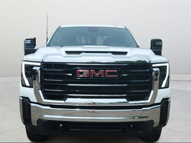 2024 GMC Sierra 2500HD Pro