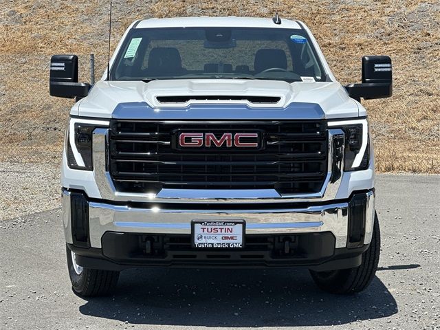 2024 GMC Sierra 2500HD Pro