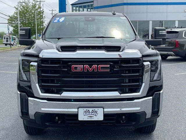 2024 GMC Sierra 2500HD Pro