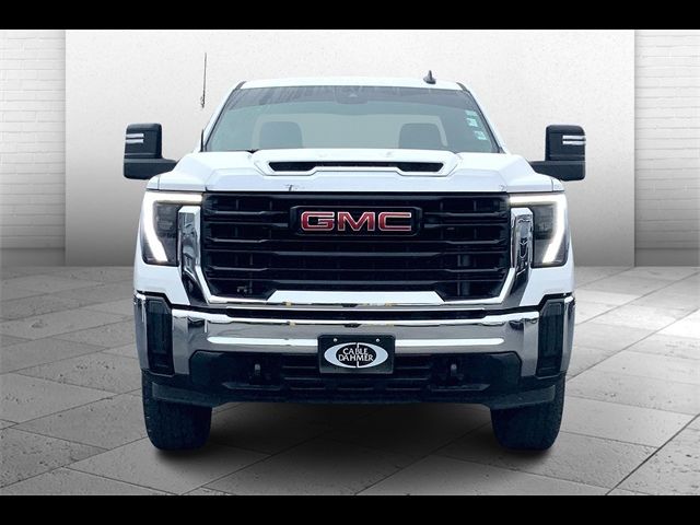 2024 GMC Sierra 2500HD Pro