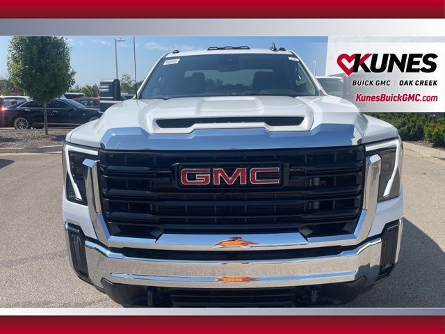 2024 GMC Sierra 2500HD Pro