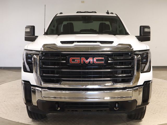 2024 GMC Sierra 2500HD Pro